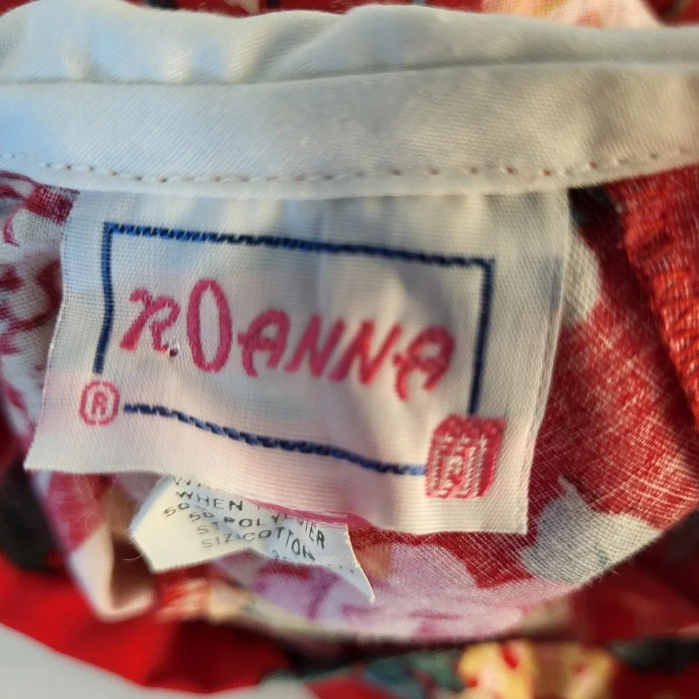 Vintage Roanna Girls Sz 4 Red Floral Longsleeve Light Cotton Dress